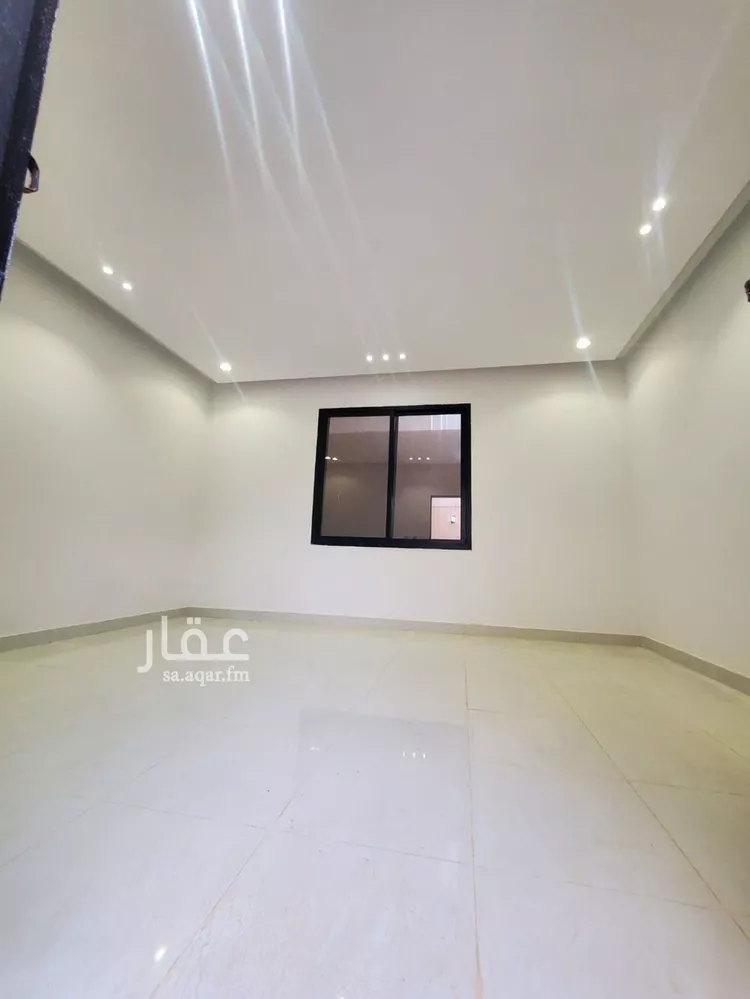 دور للبيع في شارع الغصون, حي الجنادرية, مدينة الرياض, منطقة الرياض 15