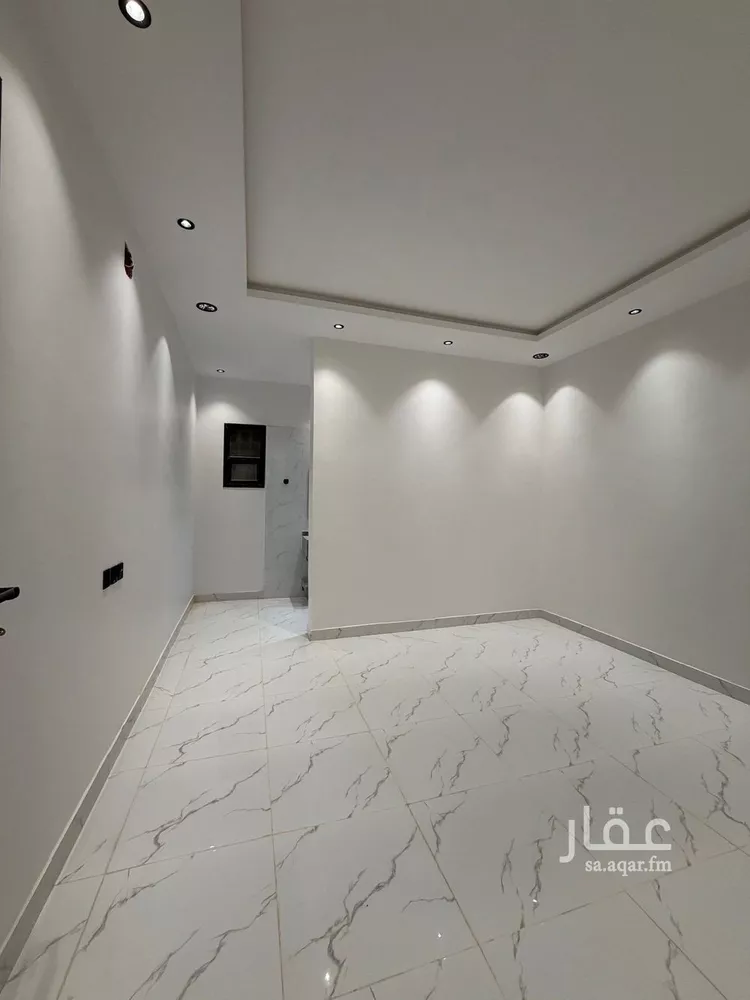 فيلا للبيع في شارع بوابة الشرق, حي الجنادرية, مدينة الرياض, منطقة الرياض 13