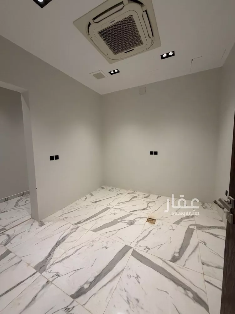 فيلا للبيع في شارع غصون, حي الجنادرية, مدينة الرياض, منطقة الرياض 14