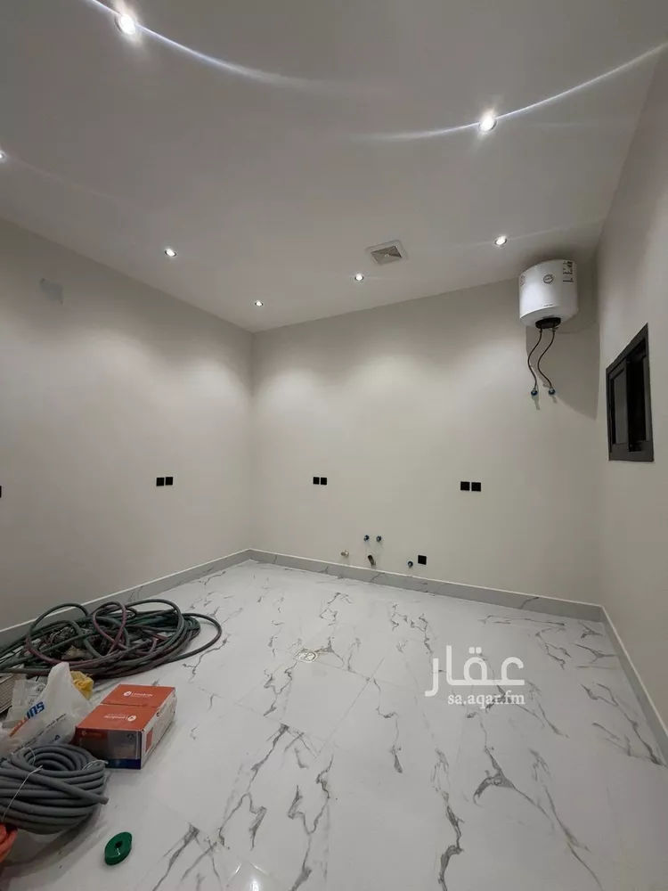 فيلا للبيع في شارع النخبة, حي النظيم, مدينة الرياض, منطقة الرياض 21
