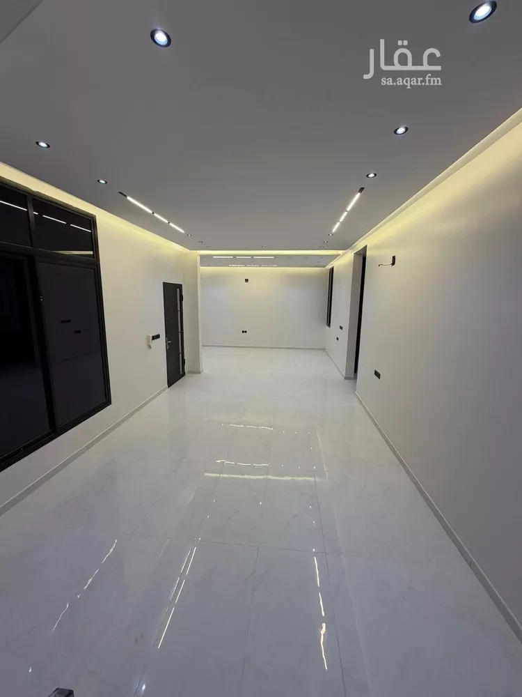 Villa for Sale in Riyadh Al Janadriyah 11