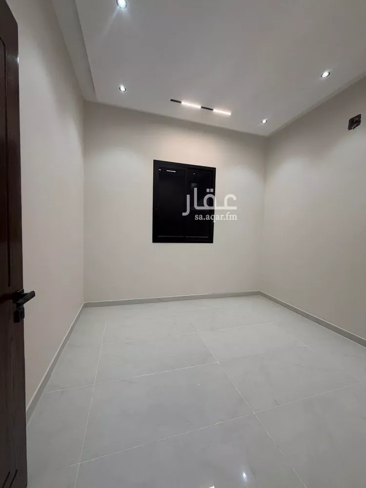 Villa for Sale in Riyadh Al Janadriyah 9