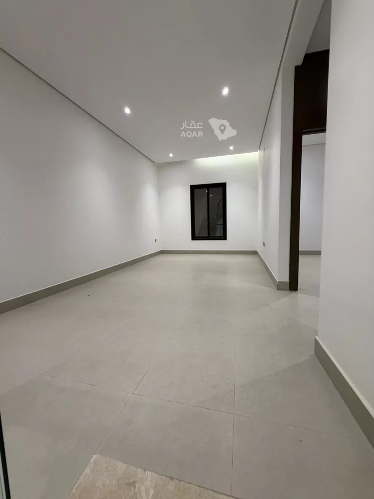 فيلا للبيع في شارع حمزة بن الحسن, حي الرمال, مدينة الرياض, منطقة الرياض 9