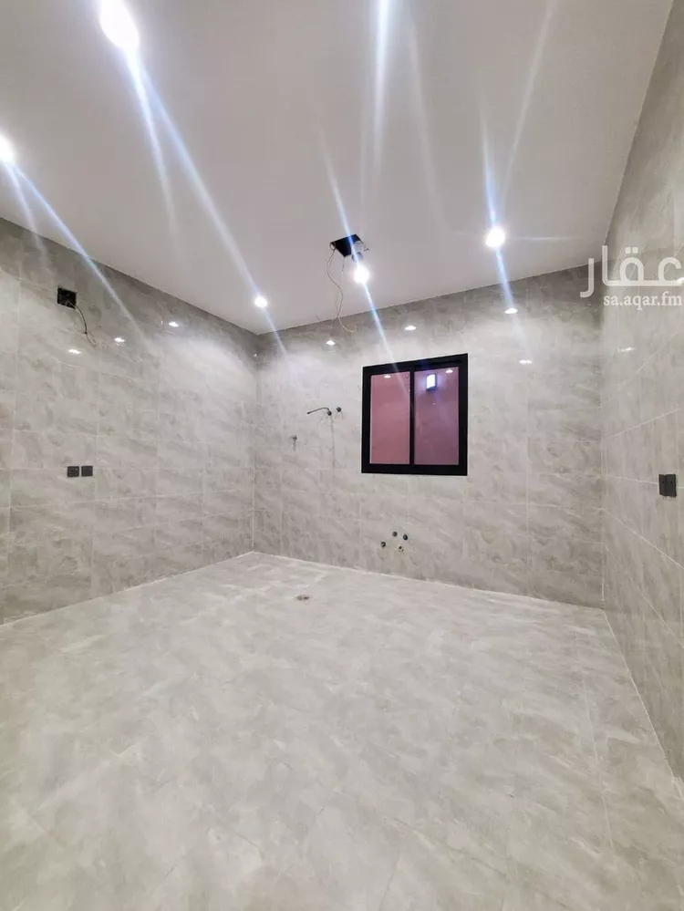 دور للبيع في شارع الغصون, حي الجنادرية, مدينة الرياض, منطقة الرياض 18