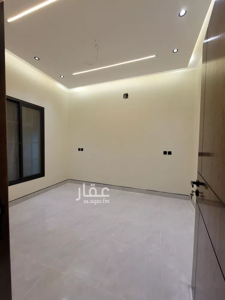 دور للبيع في شارع طريق خريص, حي الجنادرية, مدينة الرياض, منطقة الرياض 14
