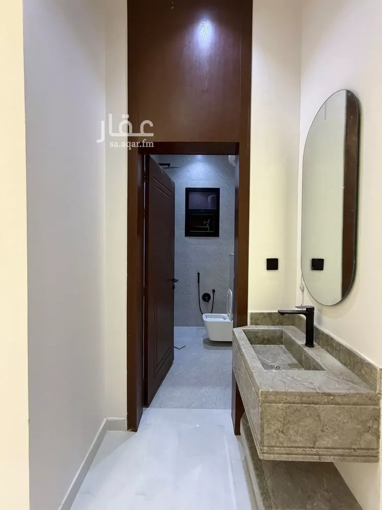 Villa for Sale in Riyadh Al Janadriyah 7