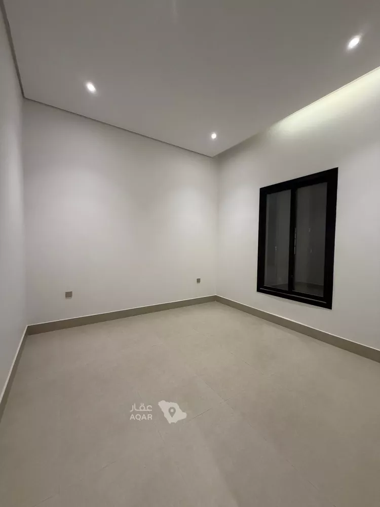 فيلا للبيع في شارع حمزة بن الحسن, حي الرمال, مدينة الرياض, منطقة الرياض 7