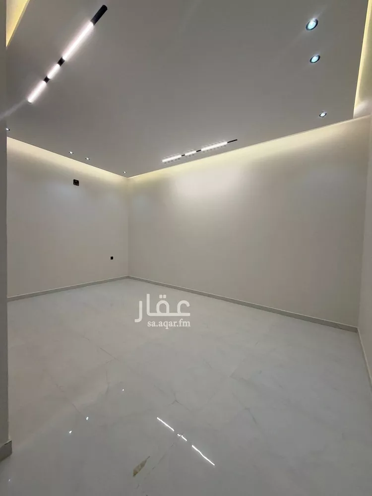 Villa for Sale in Riyadh Al Janadriyah 22