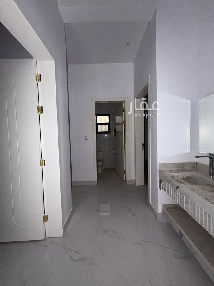 دور للبيع في شارع المعالي, حي الجنادرية, مدينة الرياض, منطقة الرياض 9