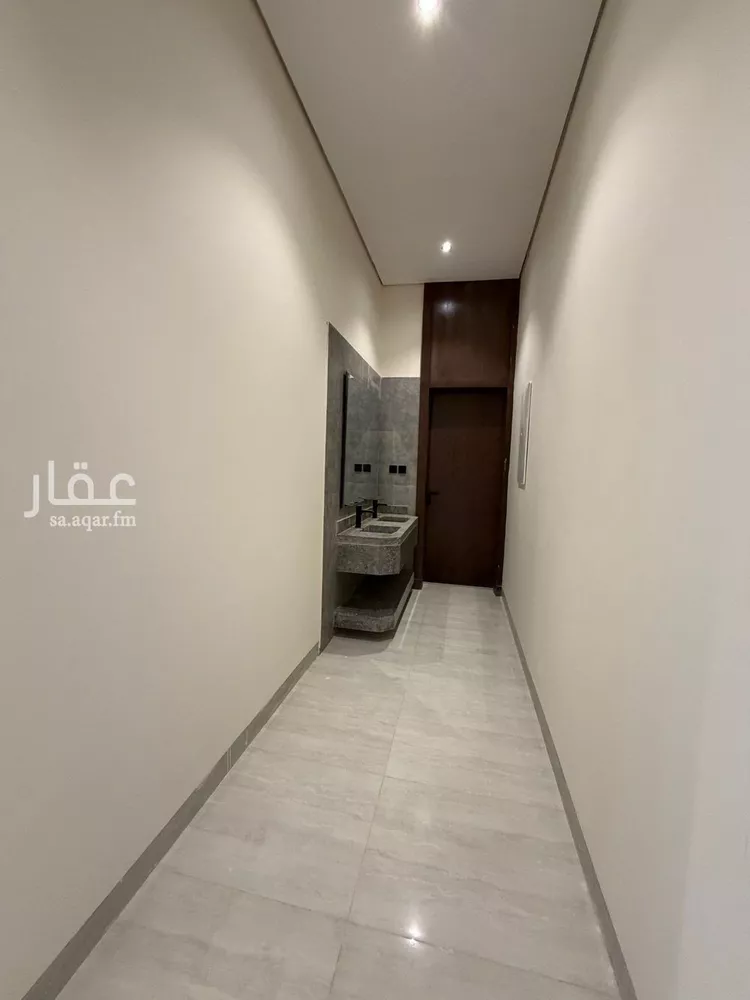 Villa for Sale in Riyadh Al Janadriyah 10