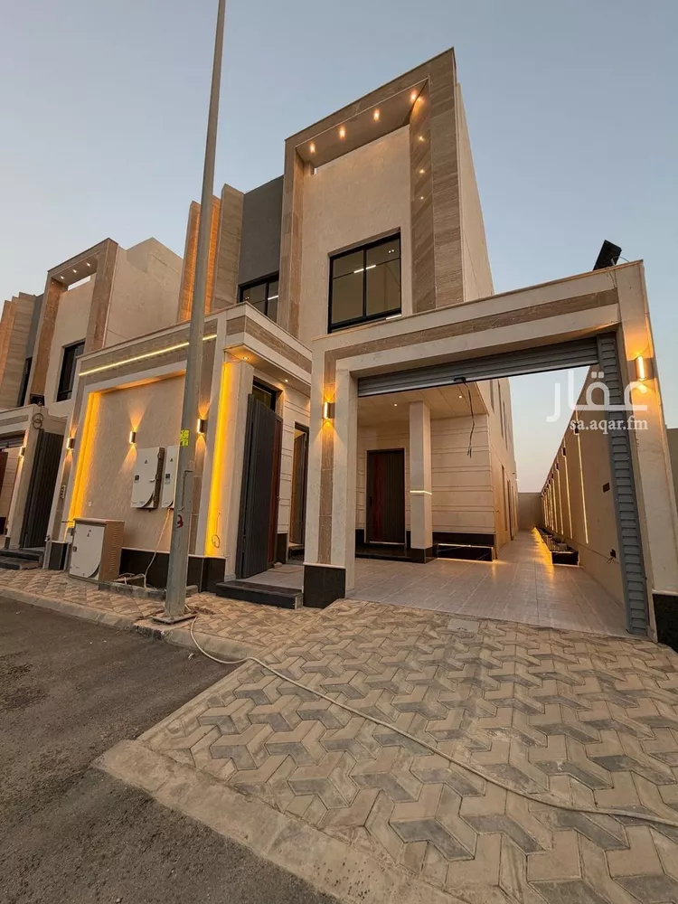 Floor for Sale in Riyadh Al Janadriyah