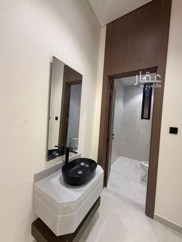 Floor for Sale in Riyadh Al Janadriyah صورة 4