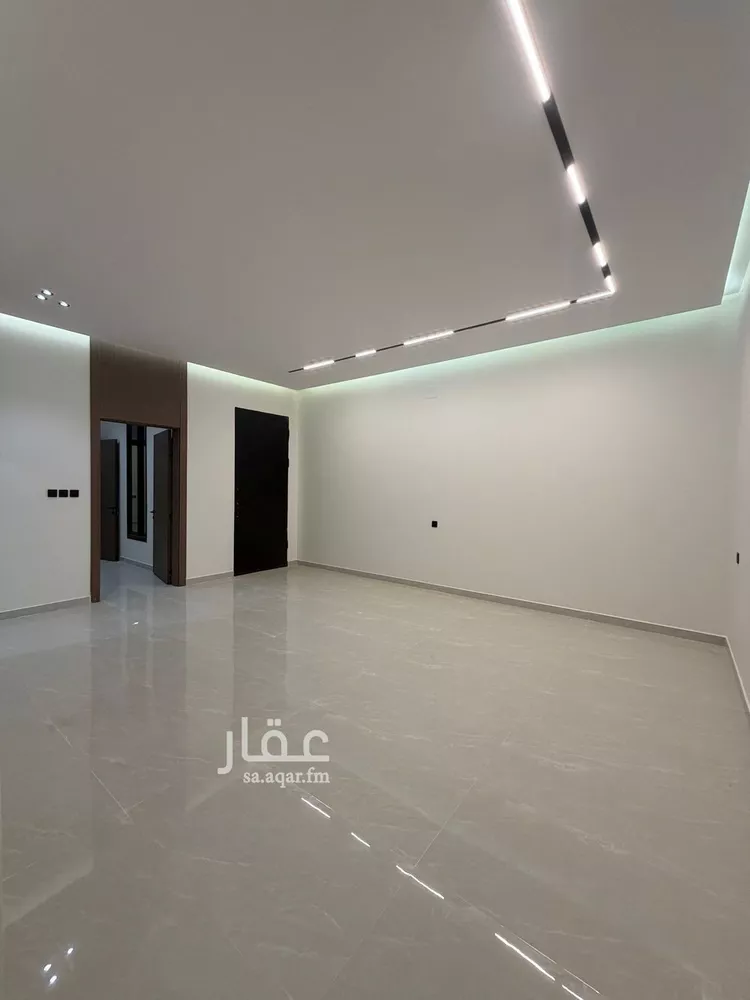 Floor for Sale in Riyadh Al Janadriyah صورة 3