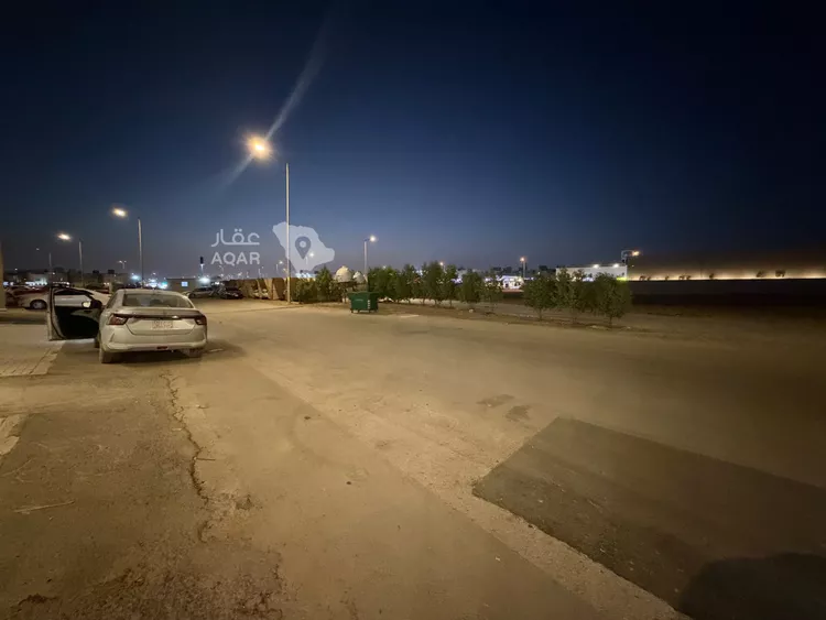 Villa for Sale in Riyadh Al Janadriyah 9