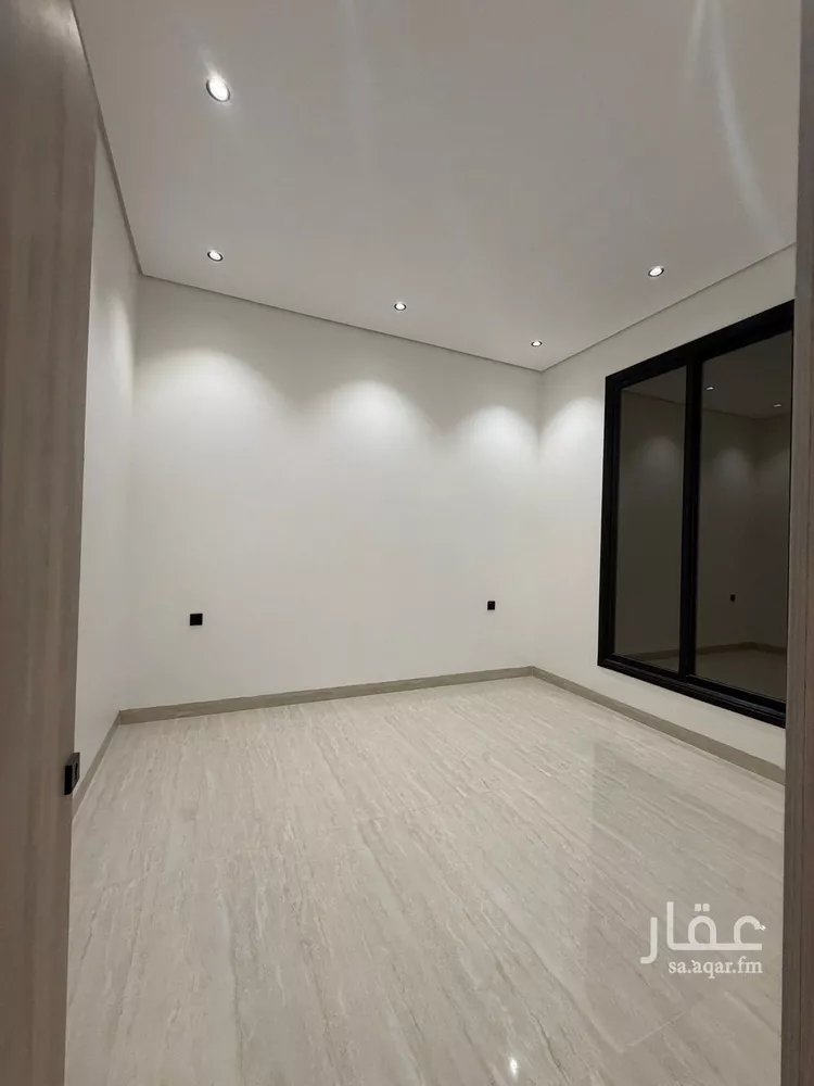 فيلا للبيع في شارع النخبة, حي النظيم, مدينة الرياض, منطقة الرياض 15
