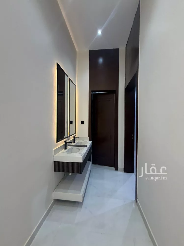Villa for Sale in Riyadh Al Janadriyah 14
