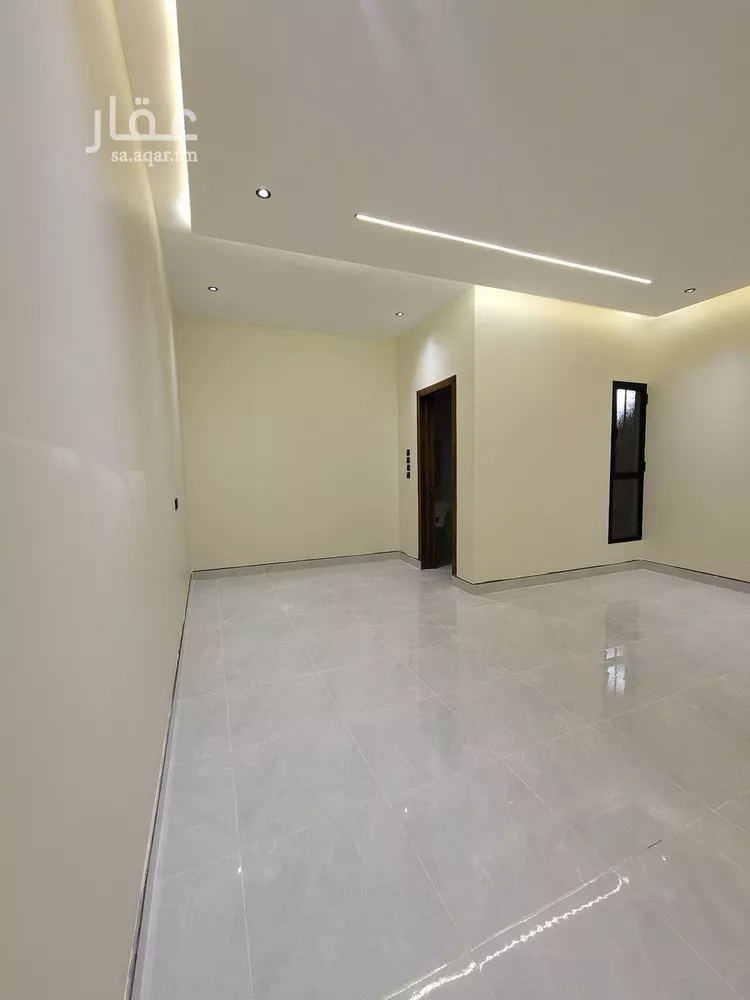دور للبيع في شارع طريق خريص, حي الجنادرية, مدينة الرياض, منطقة الرياض 6