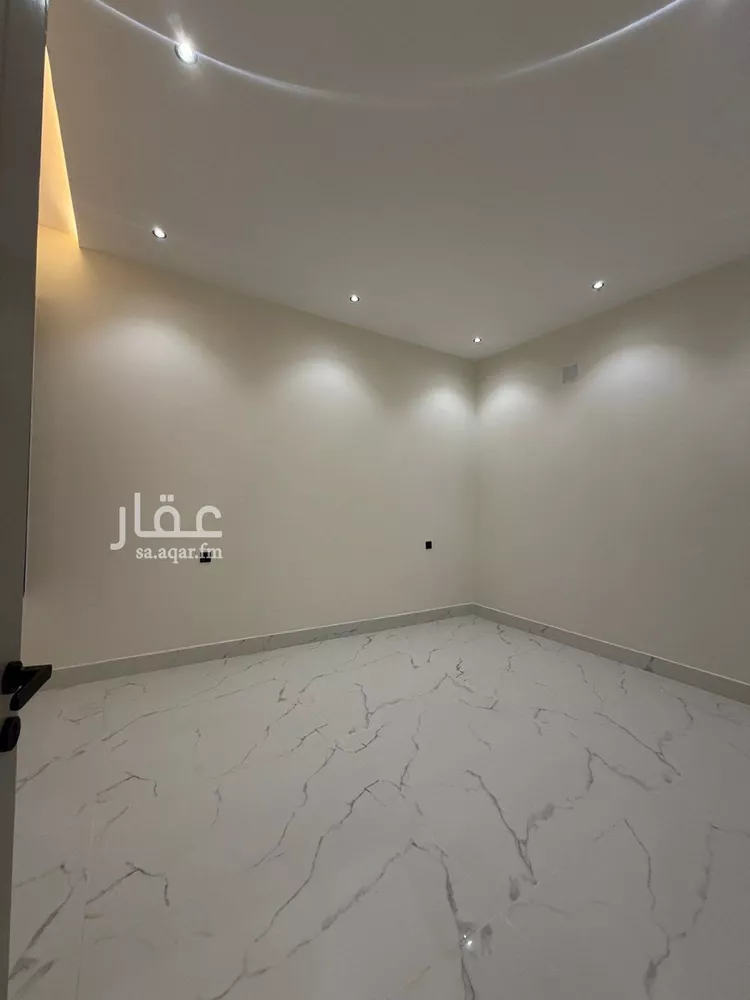 فيلا للبيع في شارع النخبة, حي النظيم, مدينة الرياض, منطقة الرياض 19