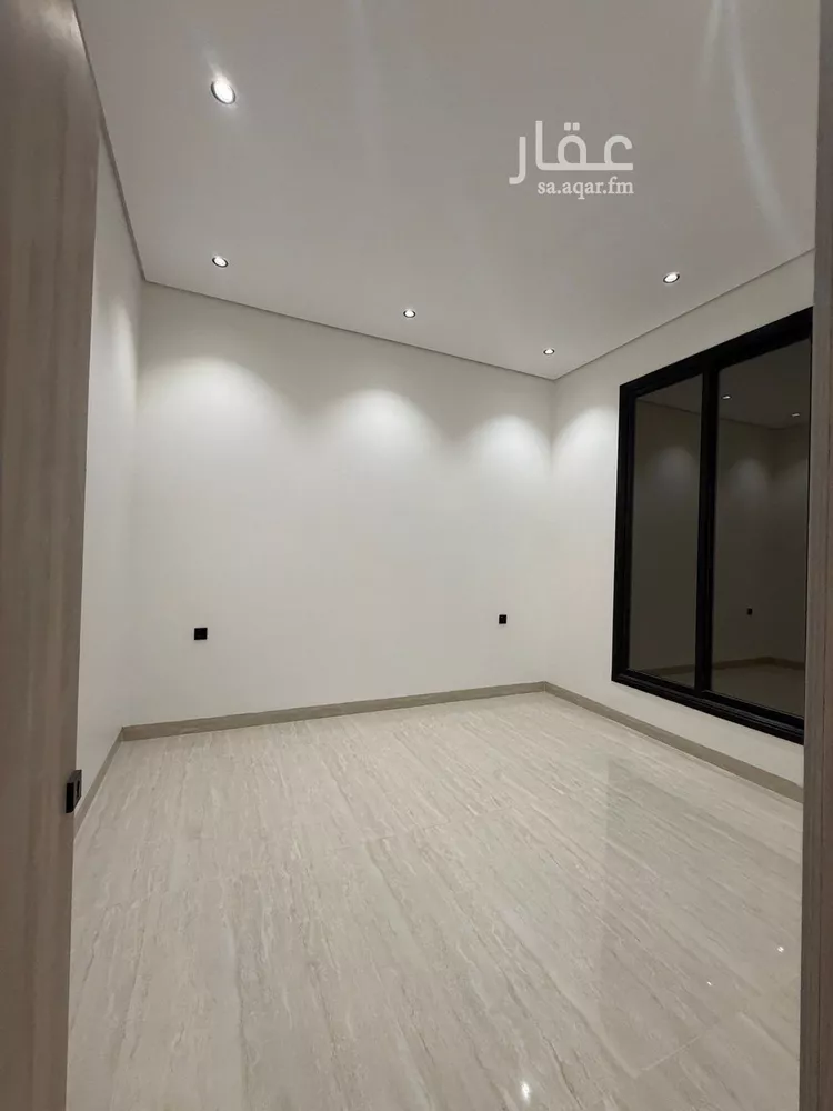 فيلا للبيع في شارع النخبة, حي النظيم, مدينة الرياض, منطقة الرياض 25