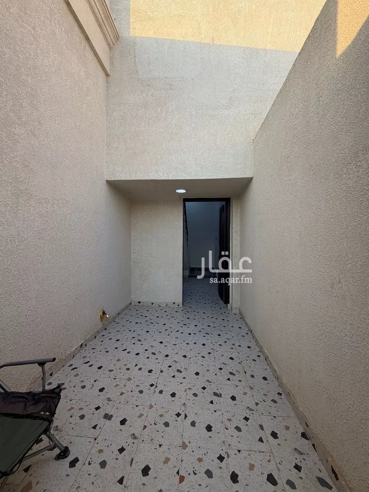 فيلا للبيع في شارع غصون, حي الجنادرية, مدينة الرياض, منطقة الرياض 8
