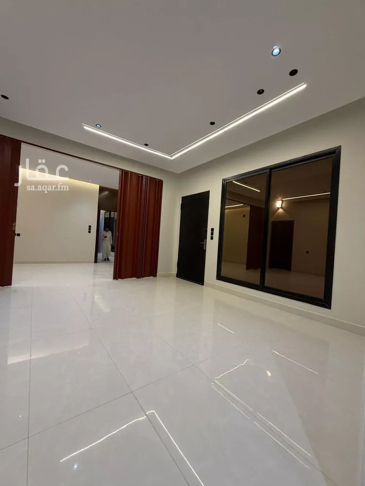 Floor for Sale in Riyadh Al Janadriyah صورة 3