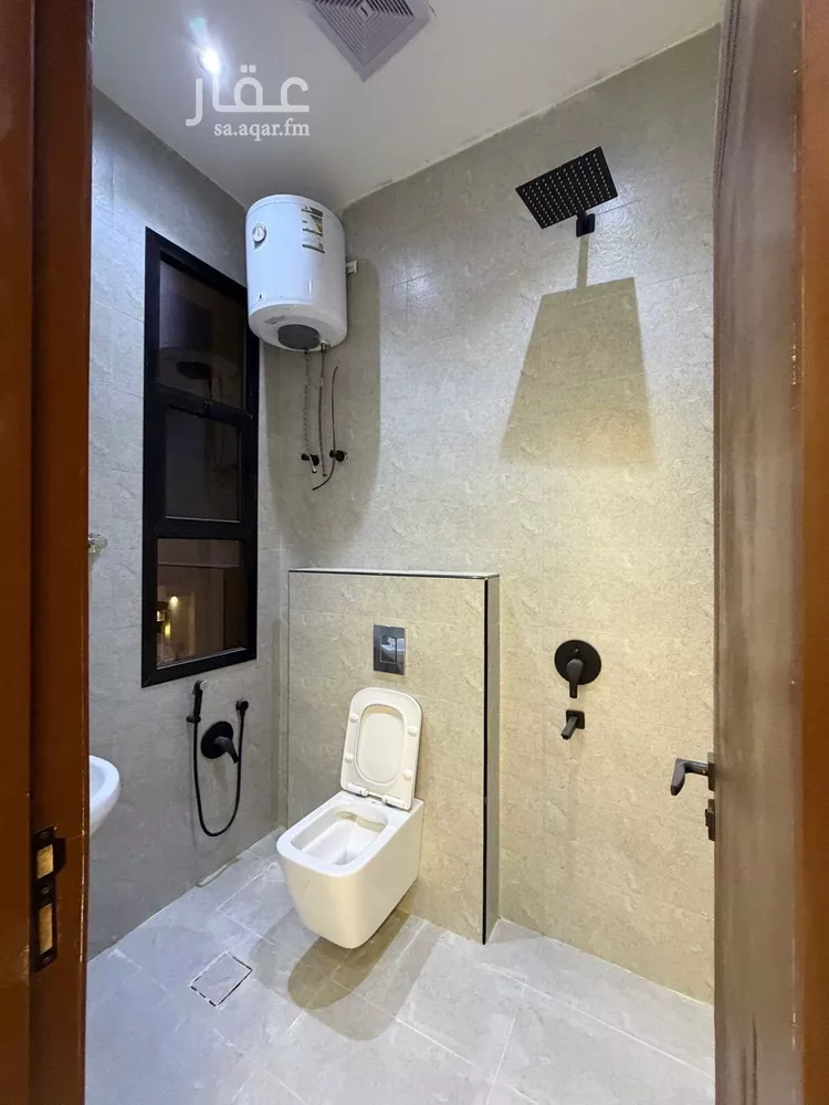 Villa for Sale in Riyadh Al Janadriyah 18