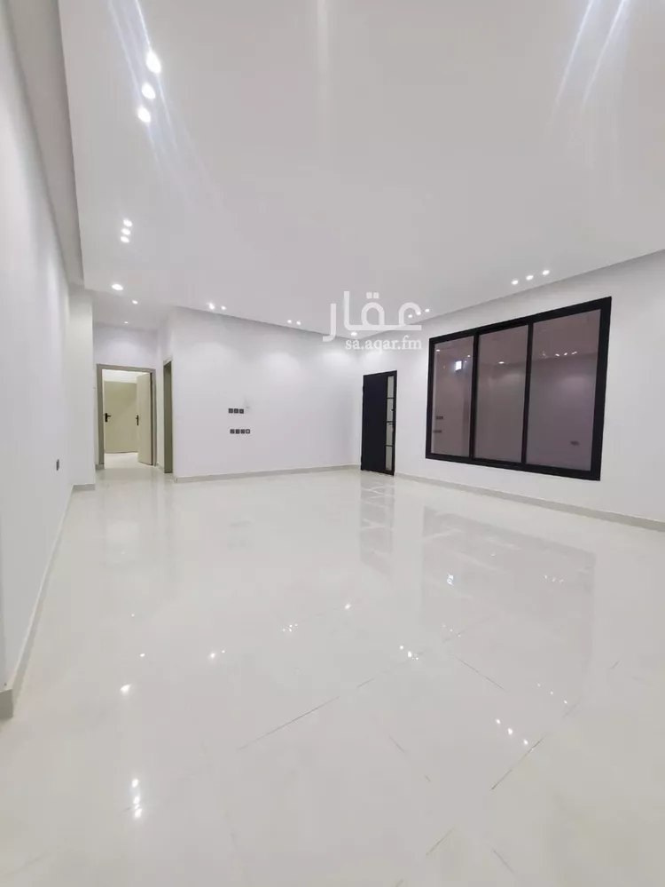 دور للبيع في شارع الغصون, حي الجنادرية, مدينة الرياض, منطقة الرياض 10