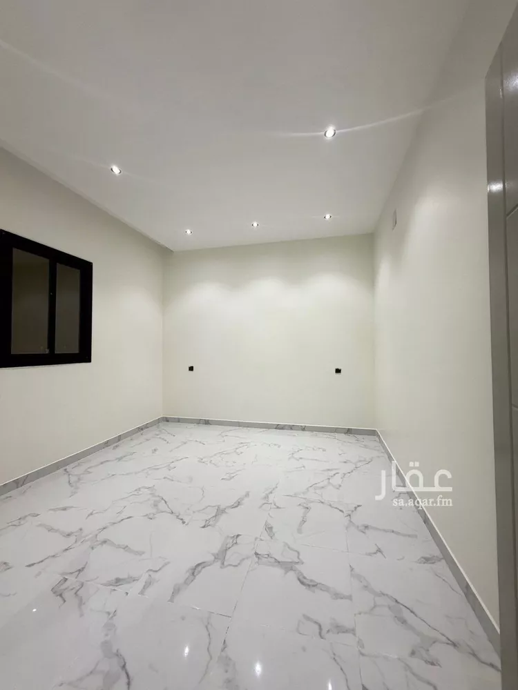 فيلا للبيع في شارع النخبة, حي النظيم, مدينة الرياض, منطقة الرياض 15