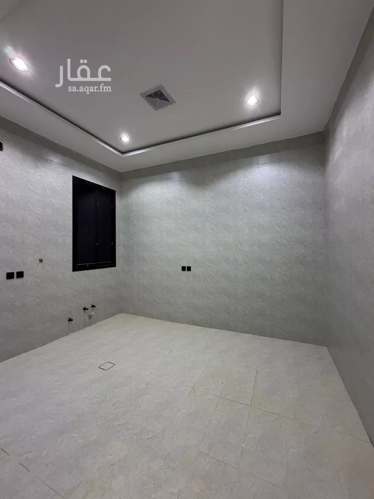 Villa for Sale in Riyadh Al Janadriyah 9