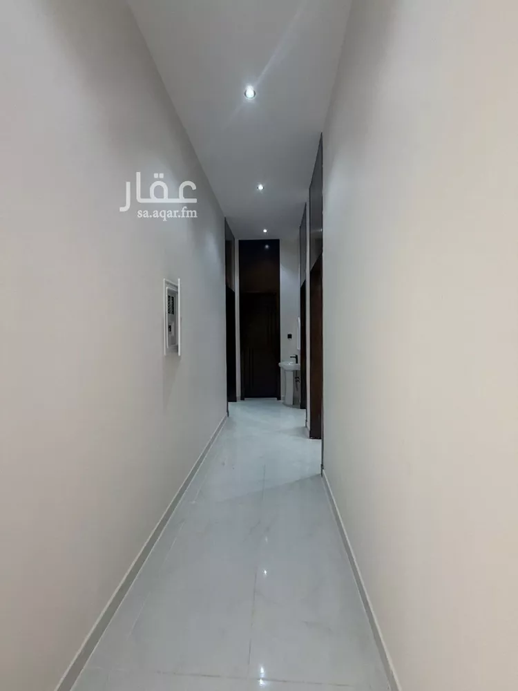 Villa for Sale in Riyadh Al Janadriyah 8