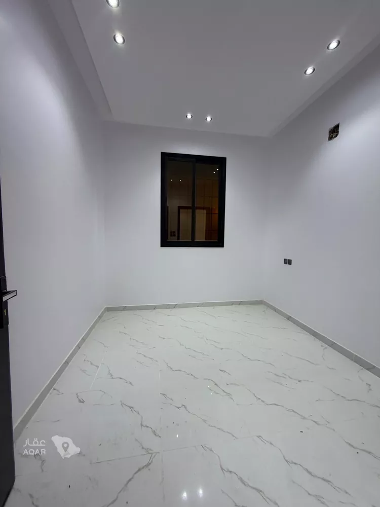 فيلا للبيع في شارع النخبة, حي الجنادرية, مدينة الرياض, منطقة الرياض 9