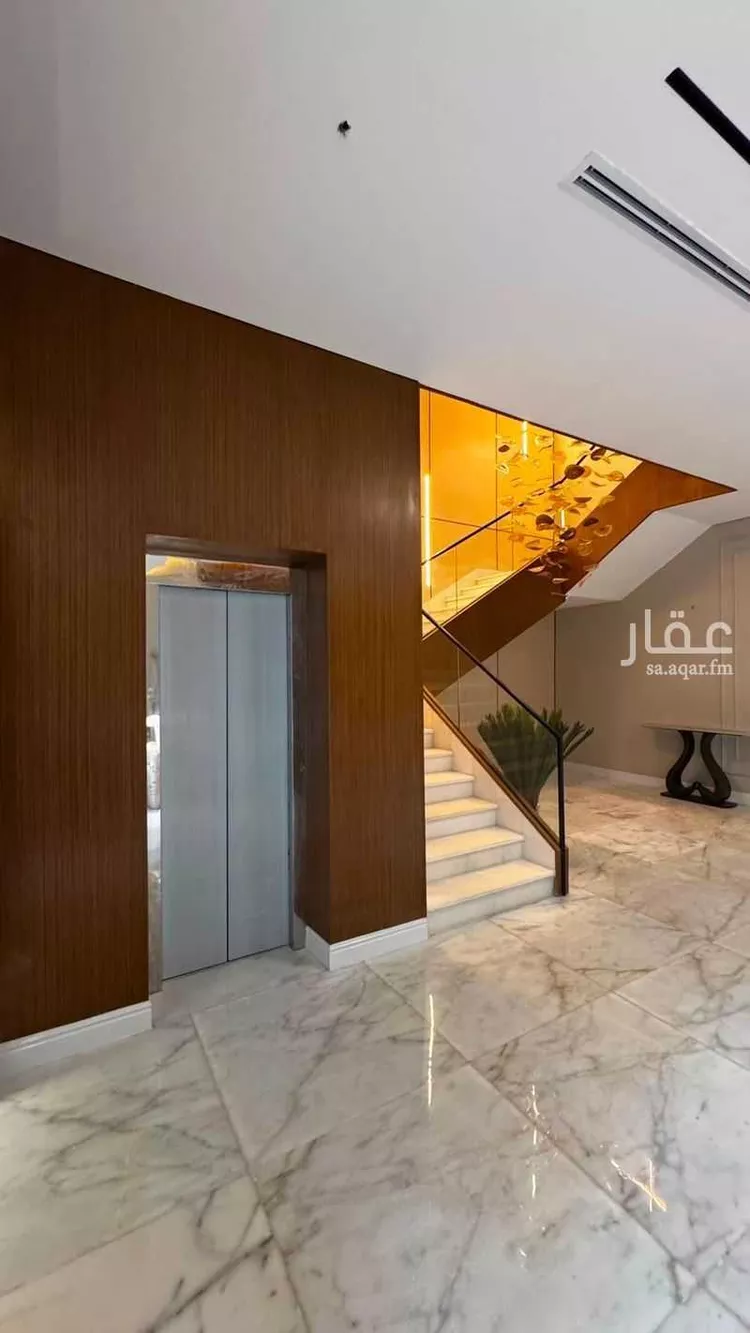 فيلا للبيع في شارع أبي عبد الله بن الفراء, حي أبحر الشمالية, مدينة جدة, منطقة مكة المكرمة صورة 3