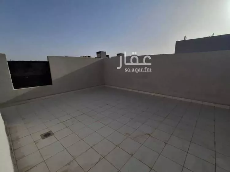 دور للبيع في شارع عمر بن فهد المكي, حي طويق, مدينة الرياض, منطقة الرياض 15