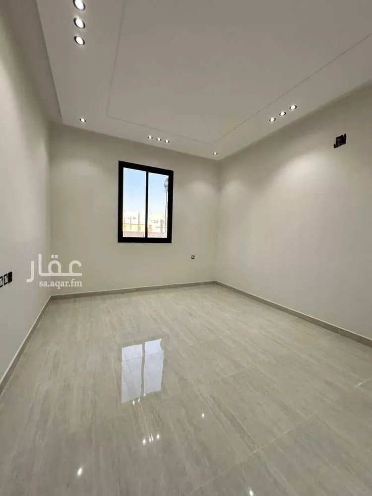 دور للبيع في شارع اللثامة, حي الحزم, مدينة الرياض, منطقة الرياض صورة 3