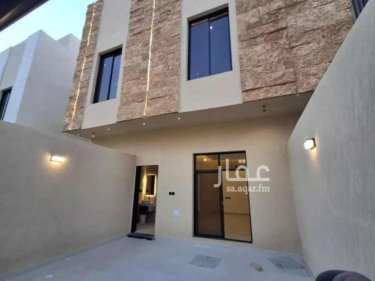 فيلا للبيع في شارع عبدالعزيز القاضي, حي عكاظ, مدينة الرياض, منطقة الرياض صورة 2