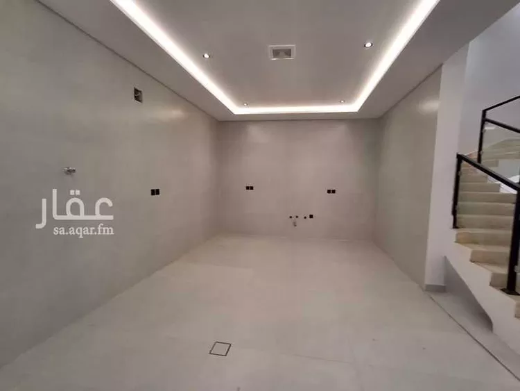 Villa for Sale in Riyadh Shubra 10