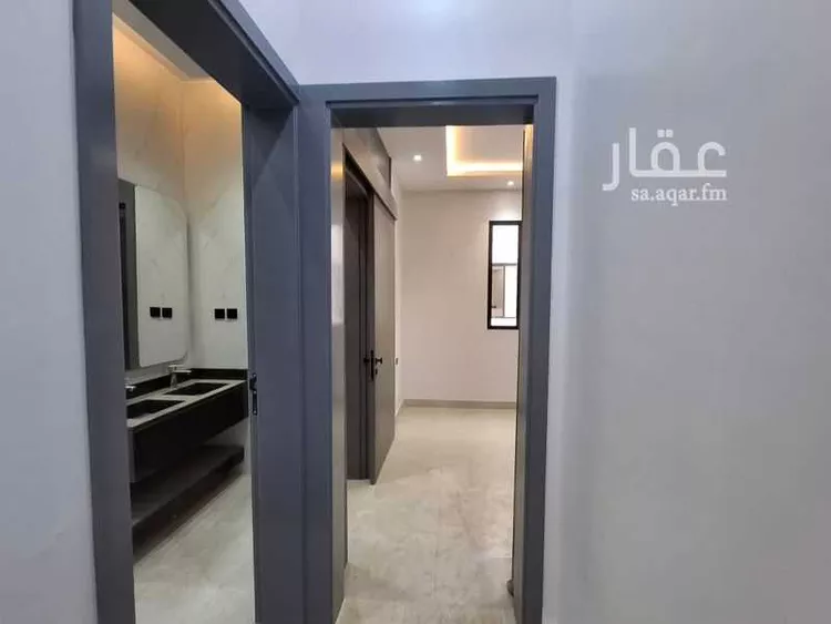 Floor for Sale in Riyadh Tuwaiq 18