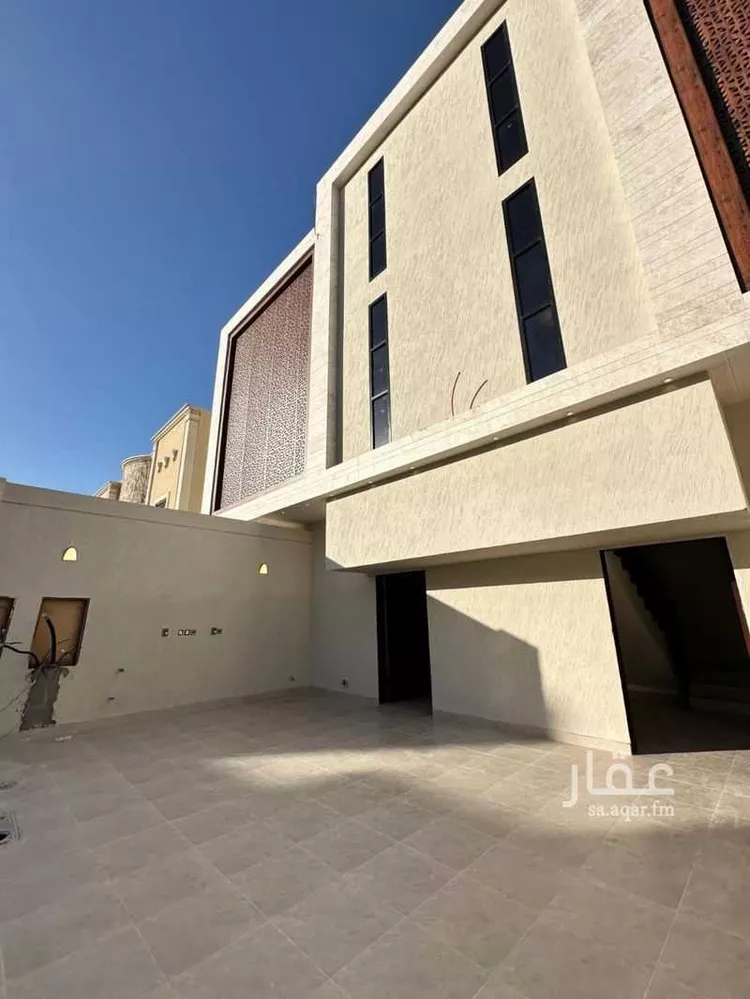 دور للبيع في شارع المرصد, حي الحزم, مدينة الرياض, منطقة الرياض صورة 2