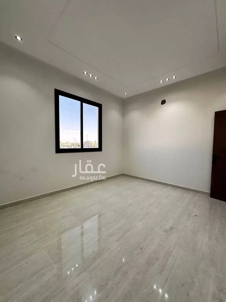 دور للبيع في شارع اللثامة, حي الحزم, مدينة الرياض, منطقة الرياض صورة 4