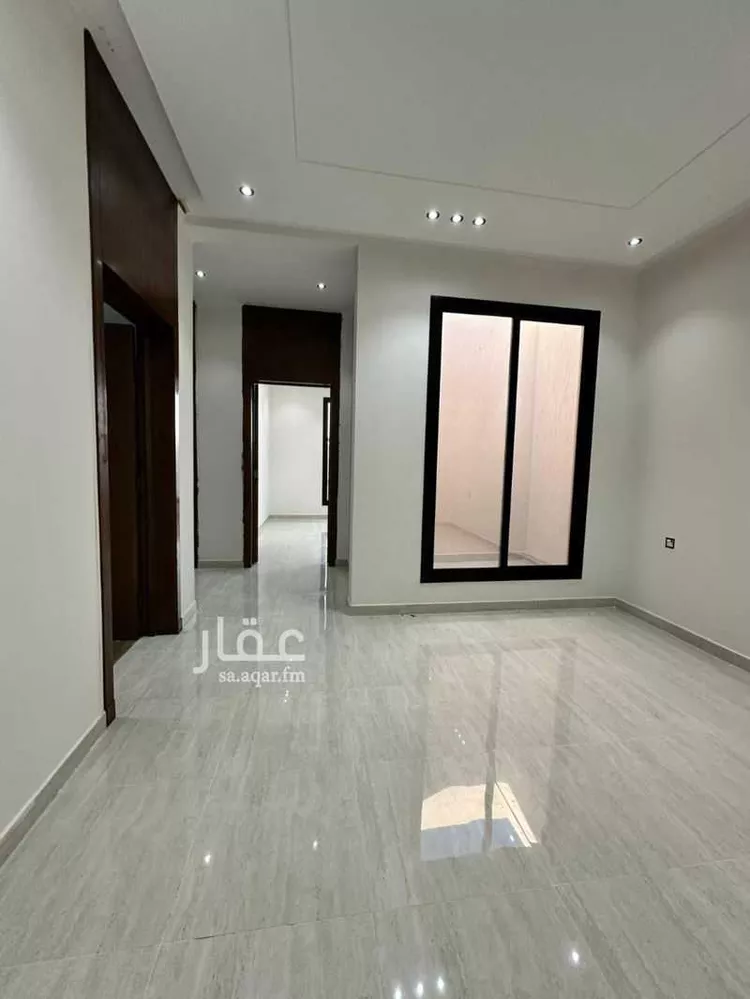 Floor for Sale in Riyadh Al Hazm 11
