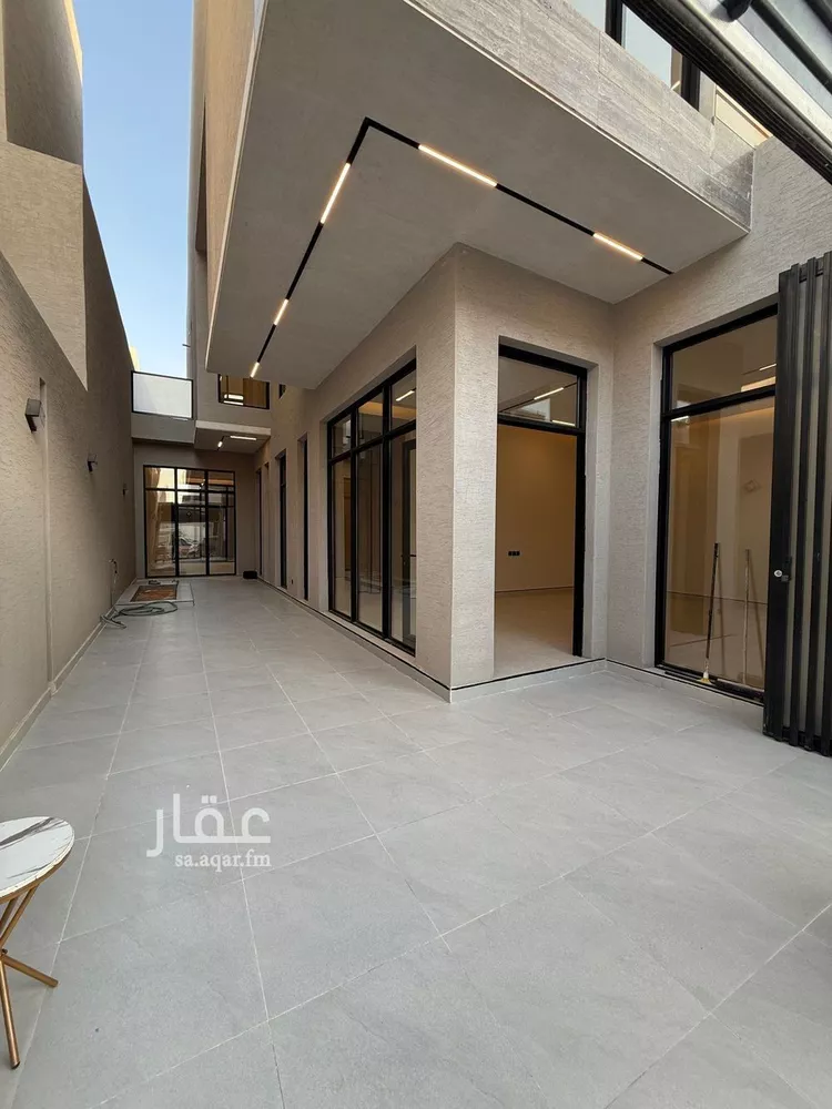 فيلا للبيع في شارع التنتن, حي الندوة, مدينة الرياض, منطقة الرياض 8