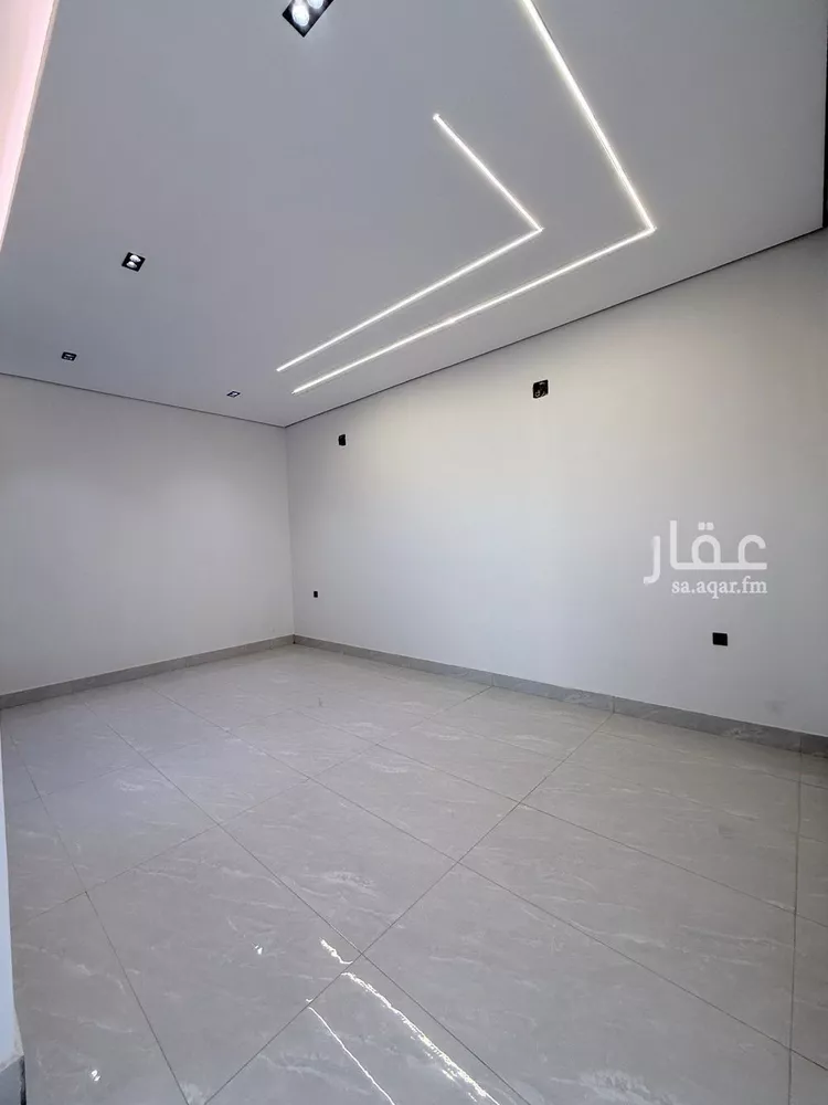 دور للبيع في شارع رقم 101, حي الندوة, مدينة الرياض, منطقة الرياض صورة 3
