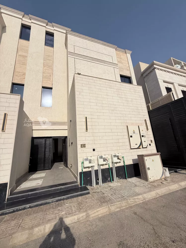 دور للبيع في حي المعيزيلة, مدينة الرياض, منطقة الرياض