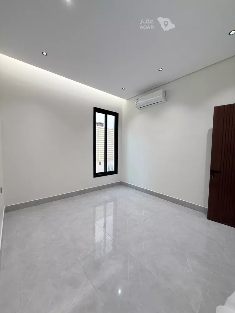 دور للبيع في شارع الصرح, حي المعيزيلة, مدينة الرياض, منطقة الرياض 7