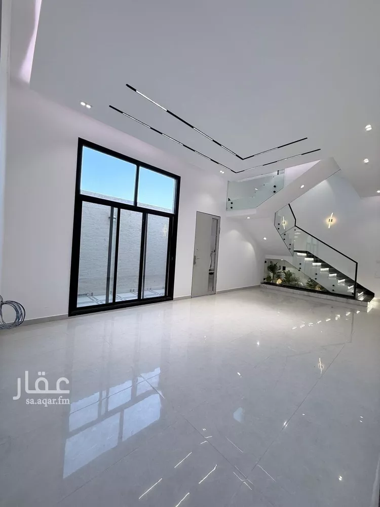 فيلا للبيع في شارع معيزيله, حي المعيزيلة, مدينة الرياض, منطقة الرياض 7