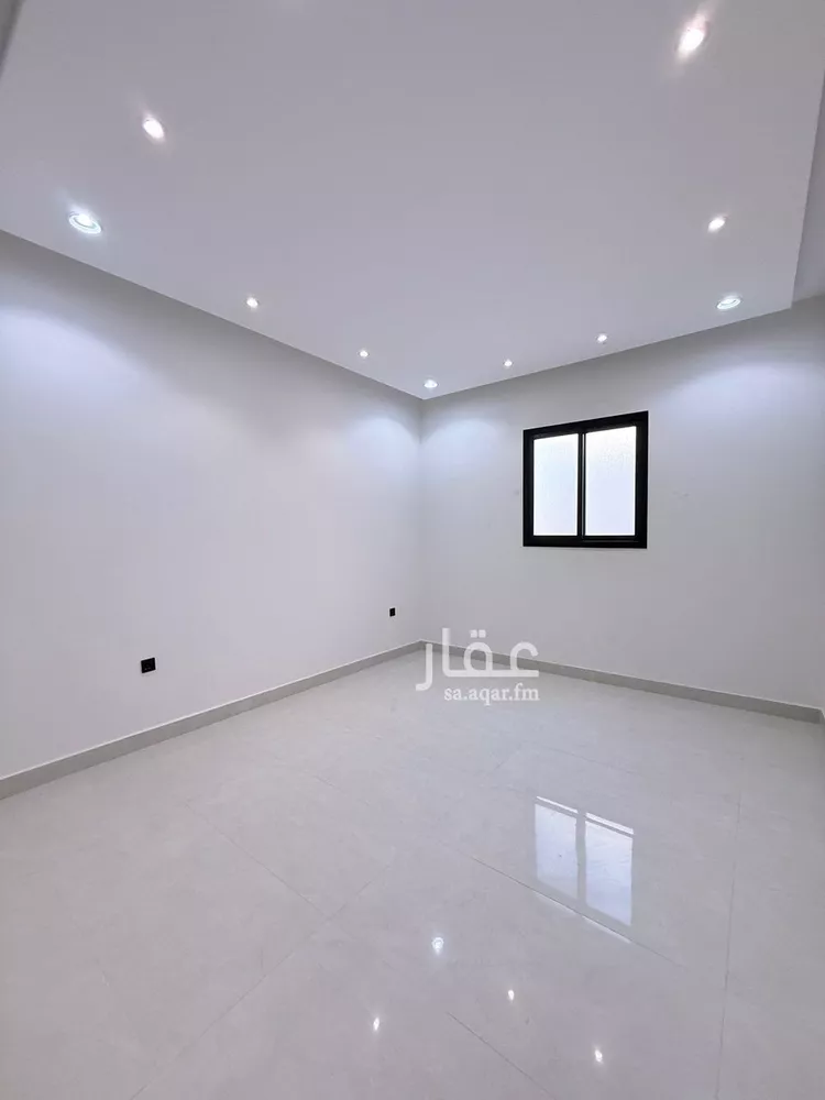 فيلا للبيع في شارع الندوة, حي الندوة, مدينة الرياض, منطقة الرياض صورة 2
