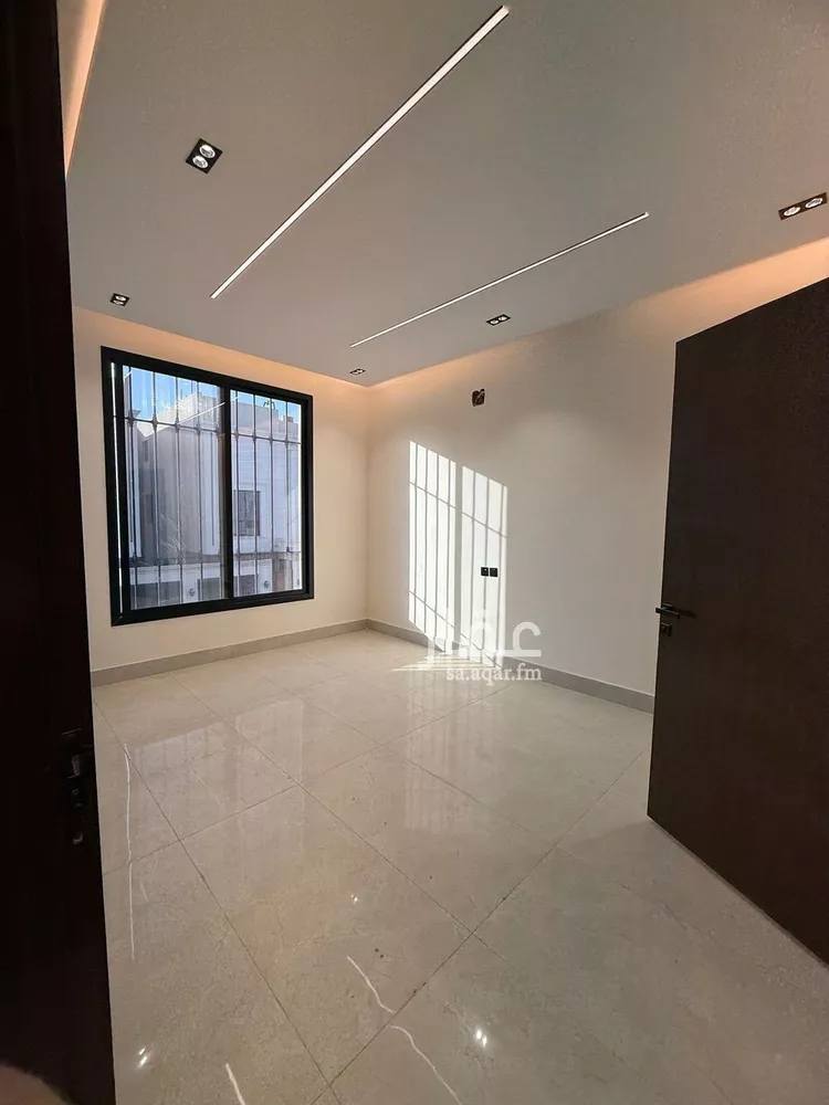 دور للبيع في شارع رقم 75, حي الندوة, مدينة الرياض, منطقة الرياض 8