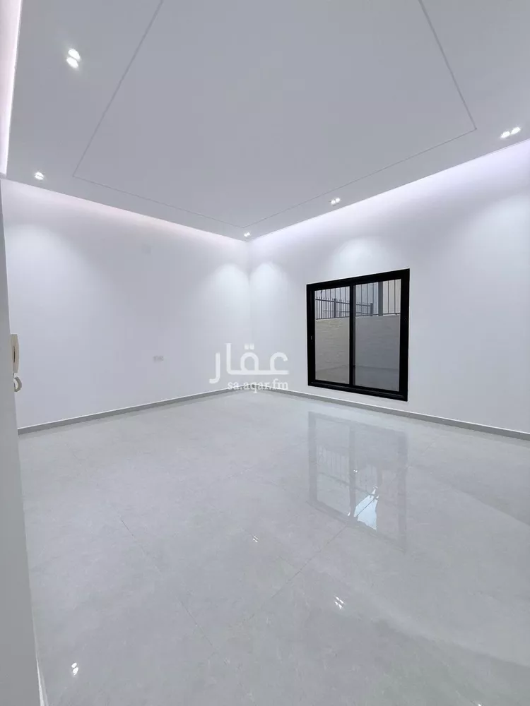 فيلا للبيع في شارع ١٧٣٧٣٧٣, حي المعيزيلة, مدينة الرياض, منطقة الرياض صورة 5
