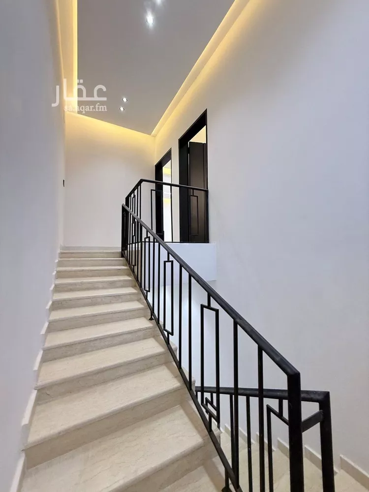 Villa for Sale in Riyadh An Nadhim 12