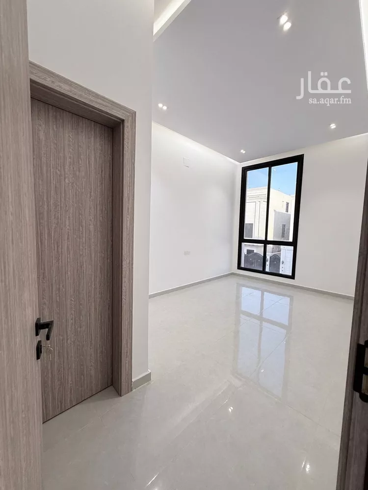 فيلا للبيع في شارع معيزيله, حي المعيزيلة, مدينة الرياض, منطقة الرياض 13